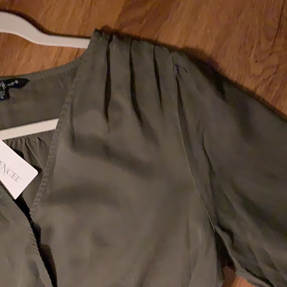 Top - Picture 10 of 14